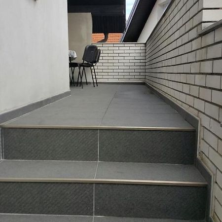 Apartmani Malina 3 Bijeljina Eksteriør billede